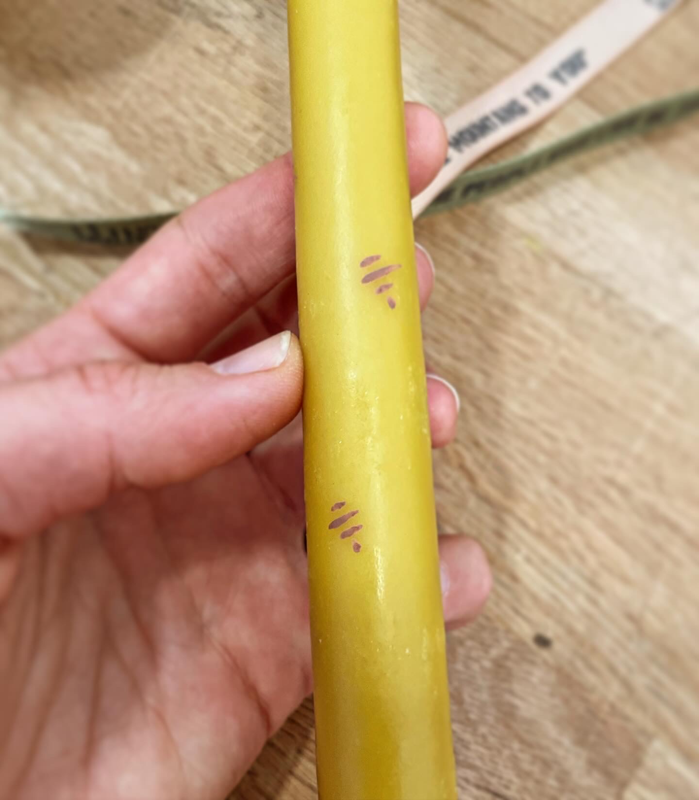 Handmade Beeswax Candle 1pcs